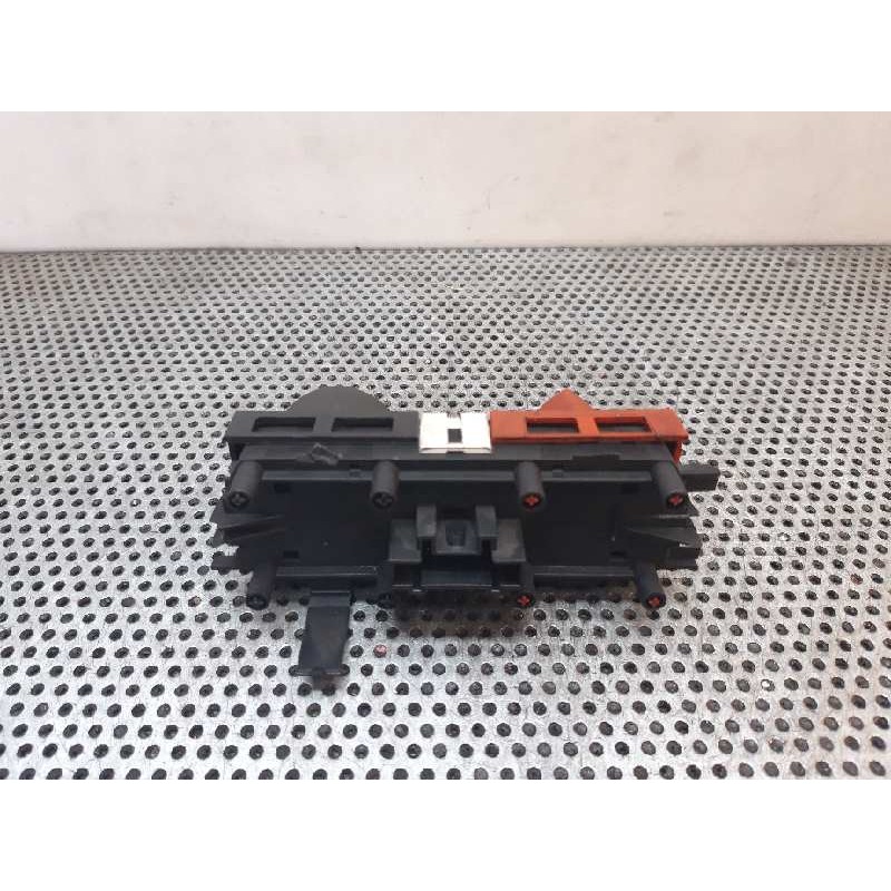 Recambio de warning para renault megane ii berlina 3p confort authentique referencia OEM IAM 8200095493 DELPHI - Gris 2