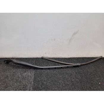BRAZO LIMPIA DELANTERO IZQUIERDO 
