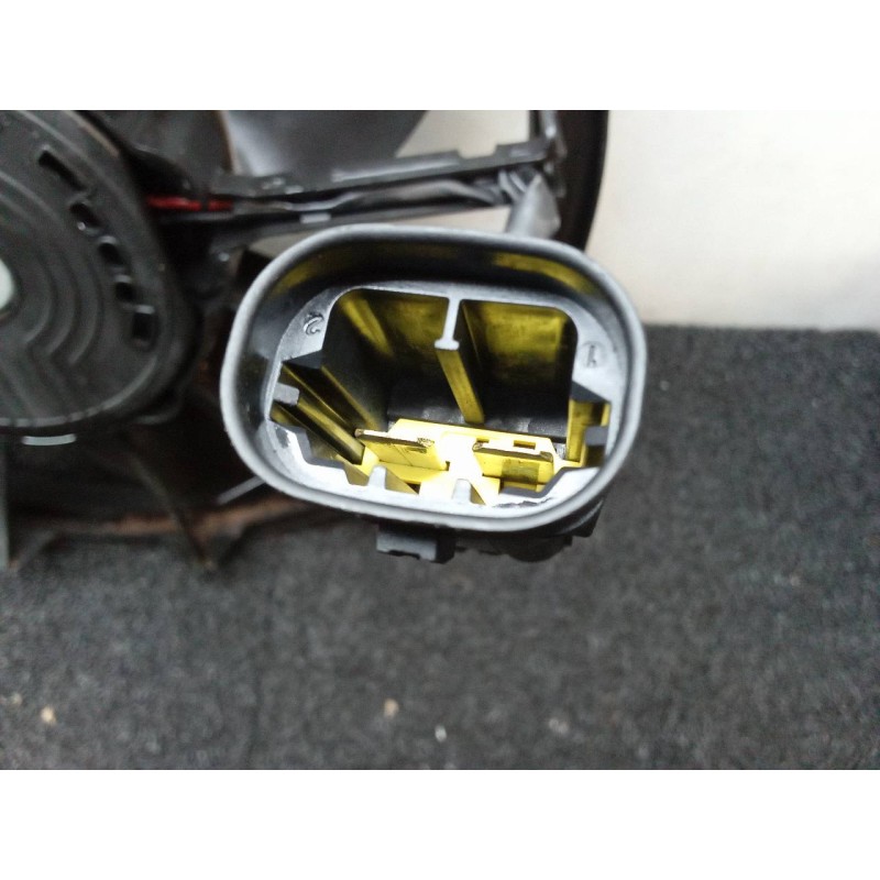 Recambio de electroventilador para peugeot 308 premium referencia OEM IAM 988495H 9661571480 VALEO 3