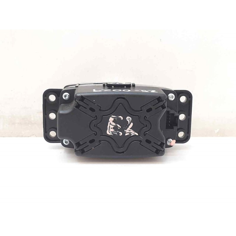 Recambio de mando multifuncion para mercedes-benz clase cla (w117) cla 220 cdi (117.303) referencia OEM IAM A2469001309 2