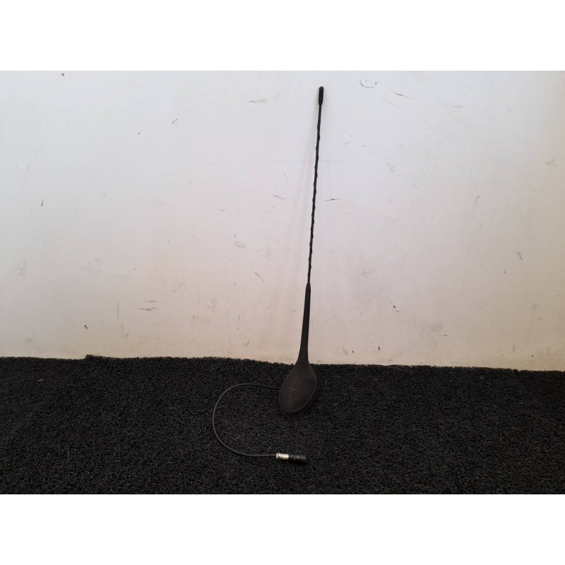 Recambio de base de antena para citroën c3 1.1 collection referencia OEM IAM 9656073380  