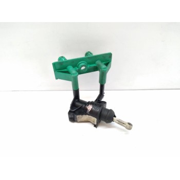 BOMBA EMBRAGUE 7T162450AC 