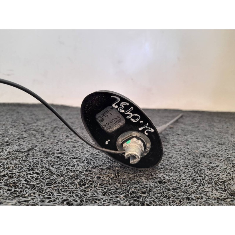 Recambio de base de antena para citroën c3 1.1 collection referencia OEM IAM 9656073380 2