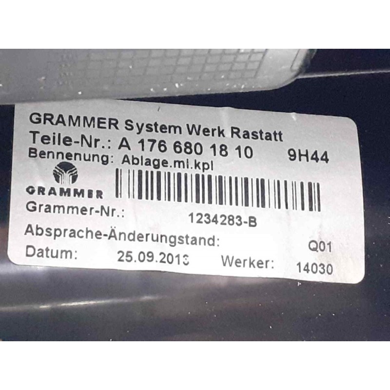 Recambio de apoyabrazos central para mercedes-benz clase cla (w117) cla 220 cdi (117.303) referencia OEM IAM A1766801810 2
