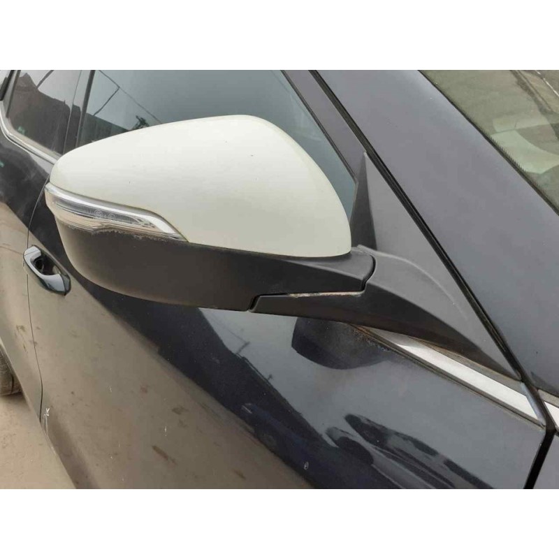 Recambio de retrovisor derecho para ssangyong tivoli limited 4x2 referencia OEM IAM 4