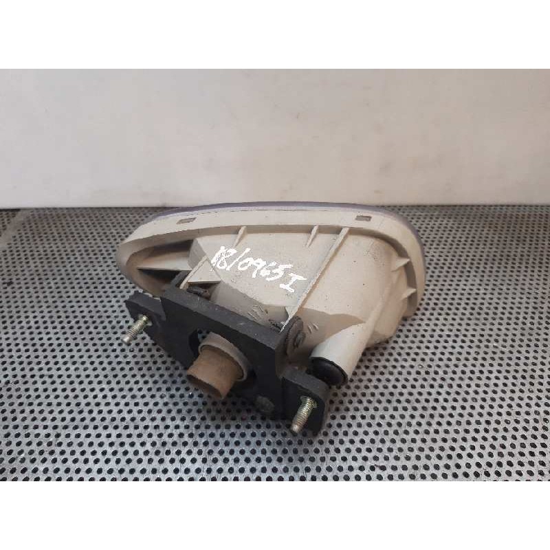 Recambio de faro antiniebla izquierdo para chevrolet lacetti cdx referencia OEM IAM 2