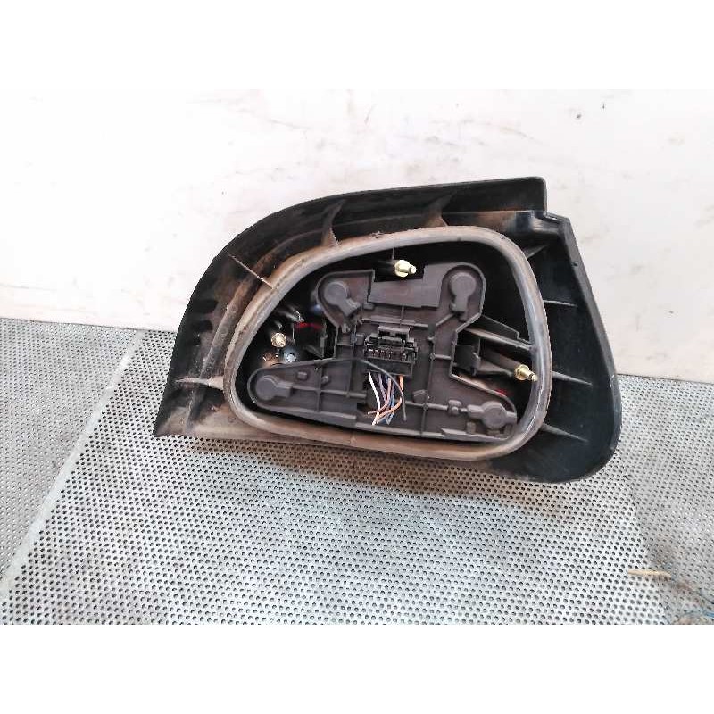 Recambio de piloto trasero izquierdo para renault megane i berlina hatchback (ba0) 1.6e europa referencia OEM IAM - Gris 2