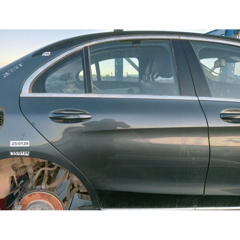 Recambio de puerta trasera derecha para mercedes-benz clase c (w205) lim. c 220 cdi bluetec (205.004) referencia OEM IAM   
