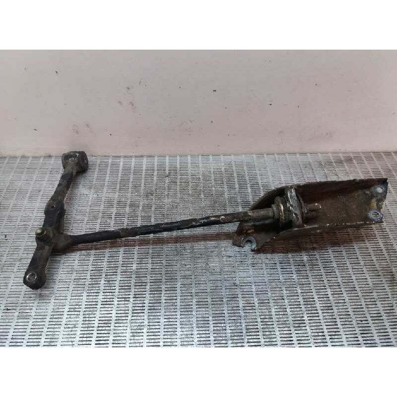 Recambio de brazo suspension inferior delantero izquierdo para seat marbella 0.9 cat referencia OEM IAM   