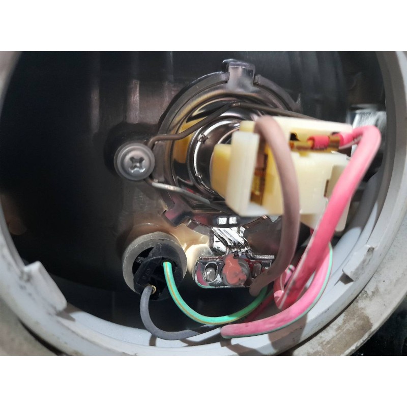 Recambio de faro derecho para hyundai santa fe (sm) 2.7 gls full 4x4 referencia OEM IAM 5