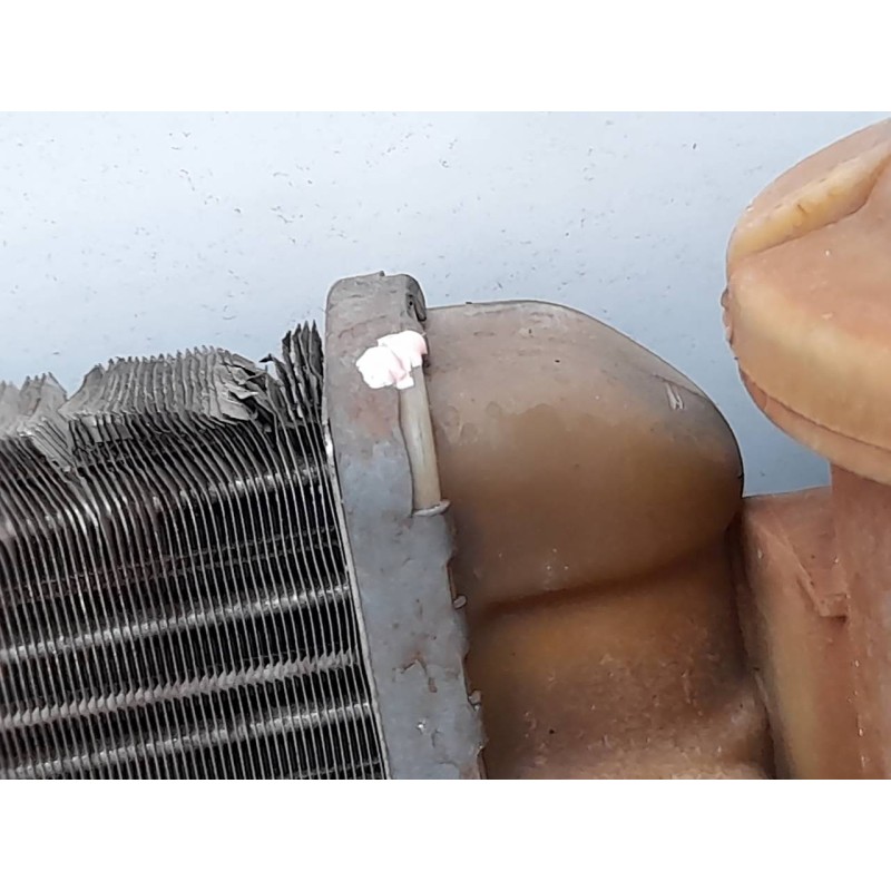Recambio de radiador agua para fiat punto berlina (188) 1.2 16v xbox referencia OEM IAM - Negro 2