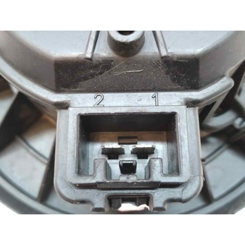 Recambio de motor calefaccion para ford fiesta (cb1) 1.4 tdci cat referencia OEM IAM VP8E2H18456AA 0130115551 3137231000 - Blanco 3