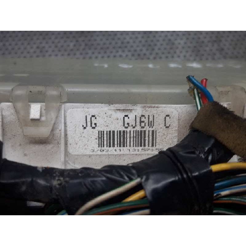 Recambio de cuadro instrumentos para mazda 6 berlina (gg) 2.0 diesel cat referencia OEM IAM GJ6W - Gris 5