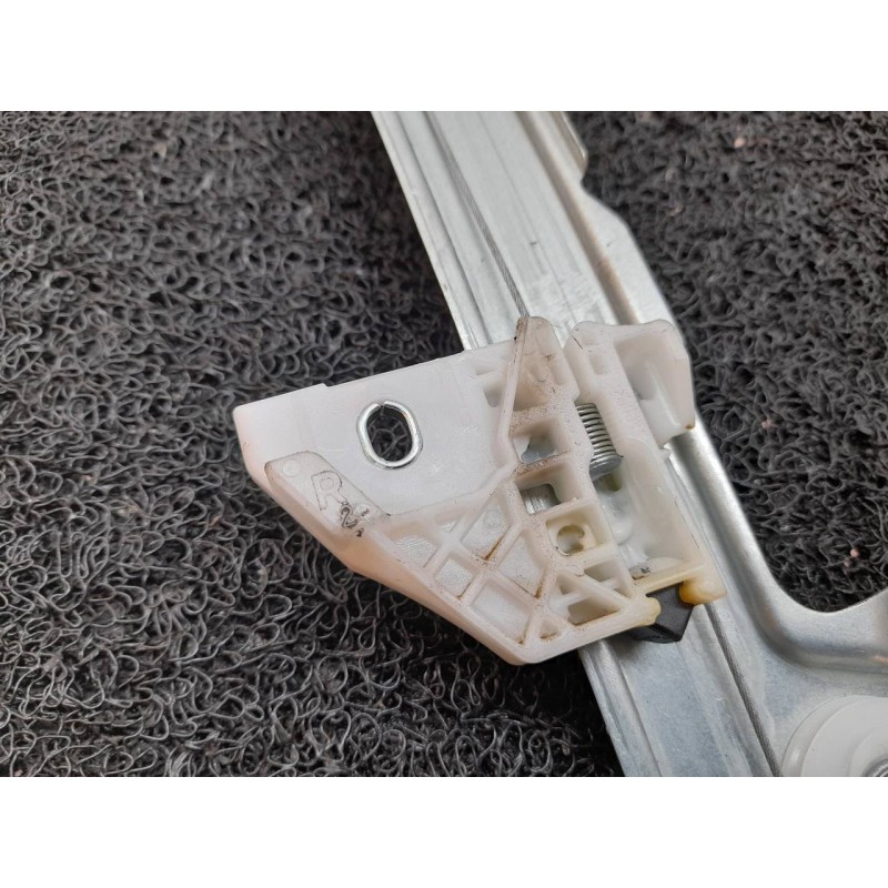 Recambio de elevalunas delantero derecho para mazda cx-30 selection 2wd referencia OEM IAM BCJH5858X 7