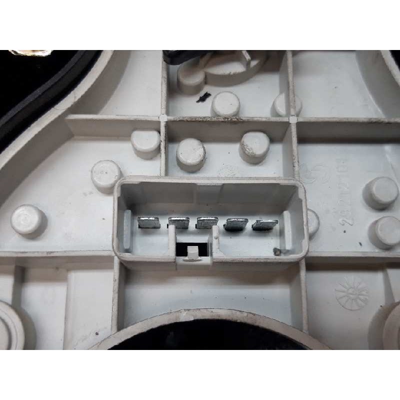 Recambio de piloto trasero izquierdo para mitsubishi carisma berina 5 (da0) 1600 glx referencia OEM IAM - Azul 2