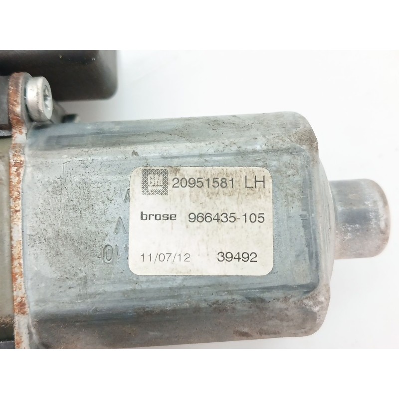 Recambio de elevalunas delantero izquierdo para opel insignia a (g09) 2.0 cdti (68) referencia OEM IAM 964837108 966435105 - Blanco 2
