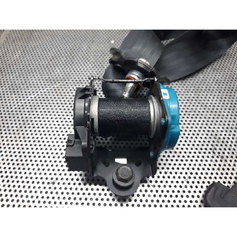 Recambio de cinturon seguridad trasero izquierdo para kia rio 1.2 cat referencia OEM IAM - Negro 2