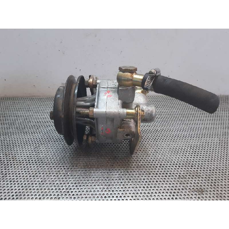 Recambio de bomba direccion para nissan trade 75 2.8 d referencia OEM IAM 7681955174 3163744 ZF