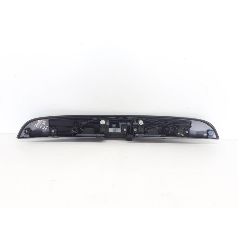 Recambio de molduras traseras para nissan juke (f15) acenta referencia OEM IAM 908681KR6A 3
