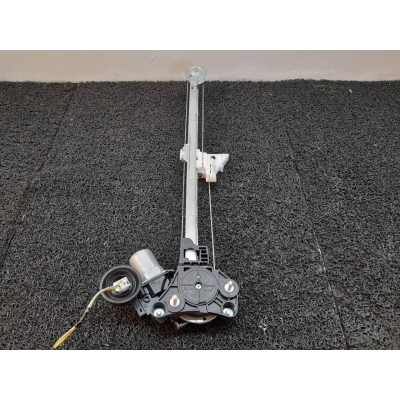 Recambio de elevalunas trasero derecho para mazda cx-30 selection 2wd referencia OEM IAM BCJH7258X 4