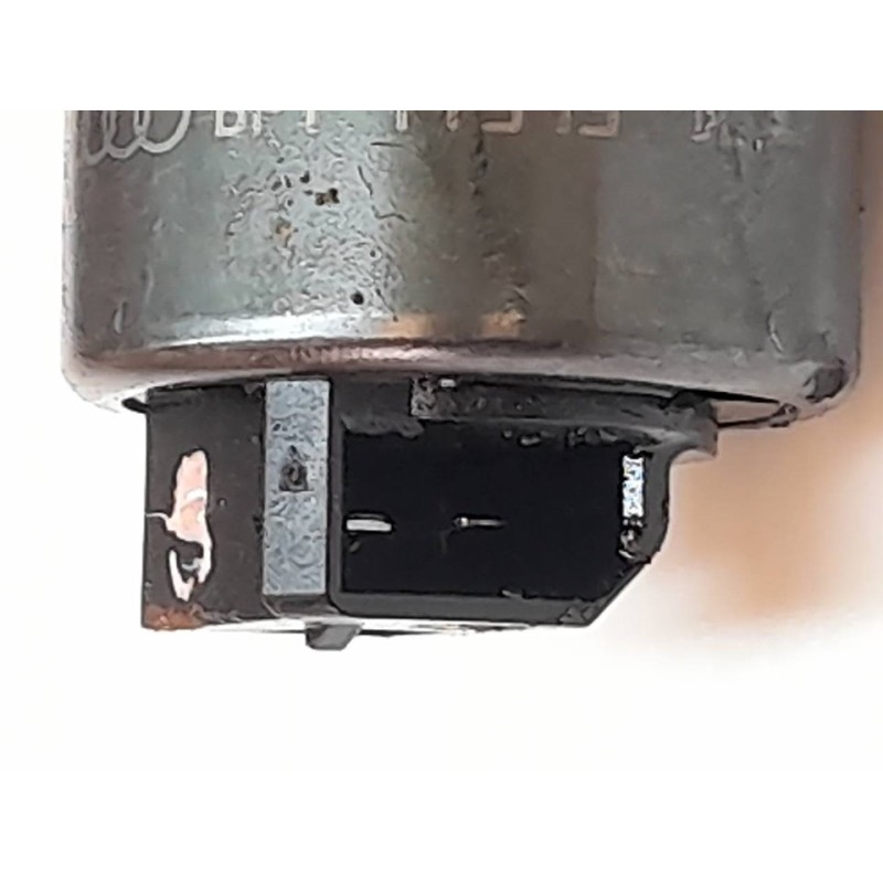 Recambio de inyector para audi a3 (8p) 2.0 tdi attraction referencia OEM IAM 03G130073G 0414720404 BOSCH 2