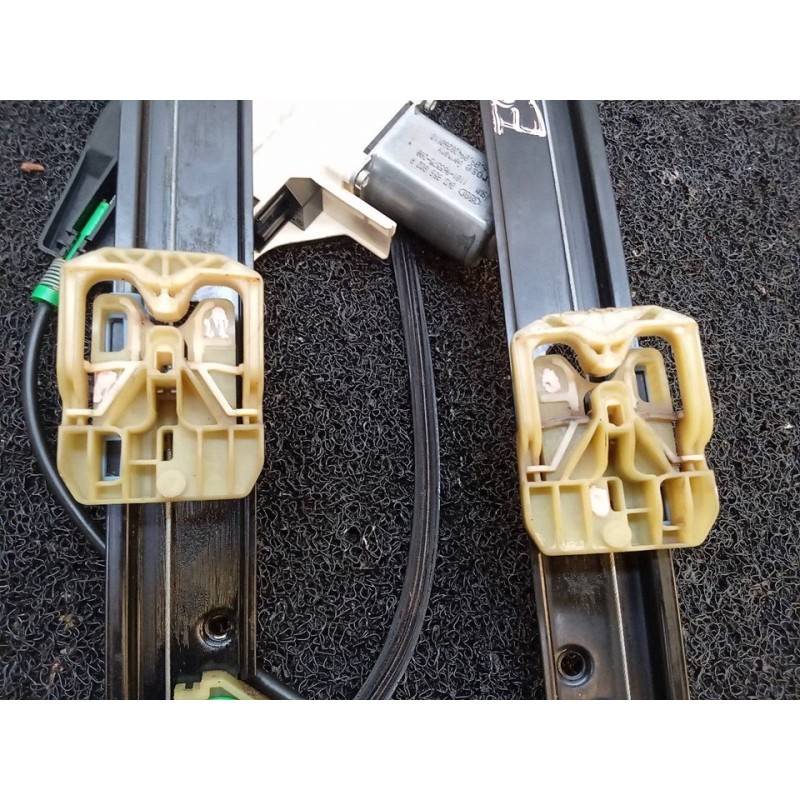 Recambio de elevalunas delantero derecho para audi a4 ber. (b8) e referencia OEM IAM 8K0959802A 4