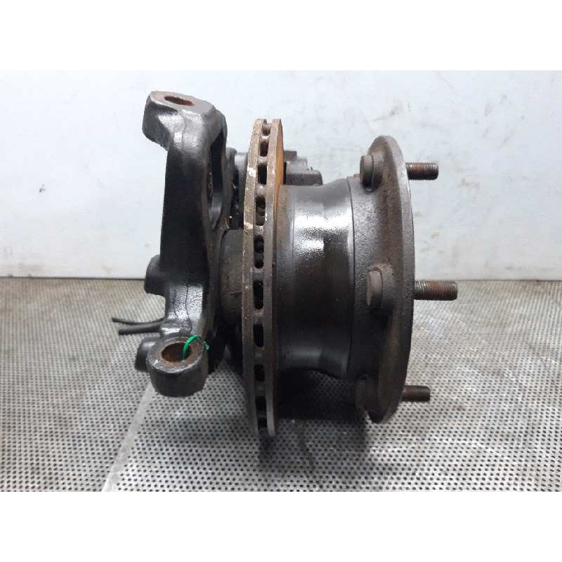 Recambio de mangueta delantera derecha para mercedes-benz sprinter (w901,w903) combi 2.9 turbodiesel referencia OEM IAM 3