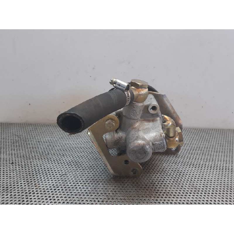 Recambio de bomba direccion para nissan trade 75 2.8 d referencia OEM IAM 7681955174 3163744 ZF 4