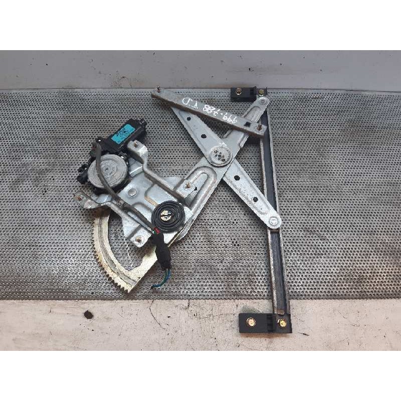 Recambio de elevalunas trasero derecho para kia sorento 2.5 crdi ex referencia OEM IAM   