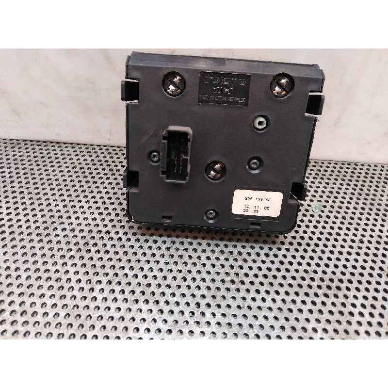 Recambio de mando luces para volvo s40 berlina 1.6 evolution referencia OEM IAM 30613945 2