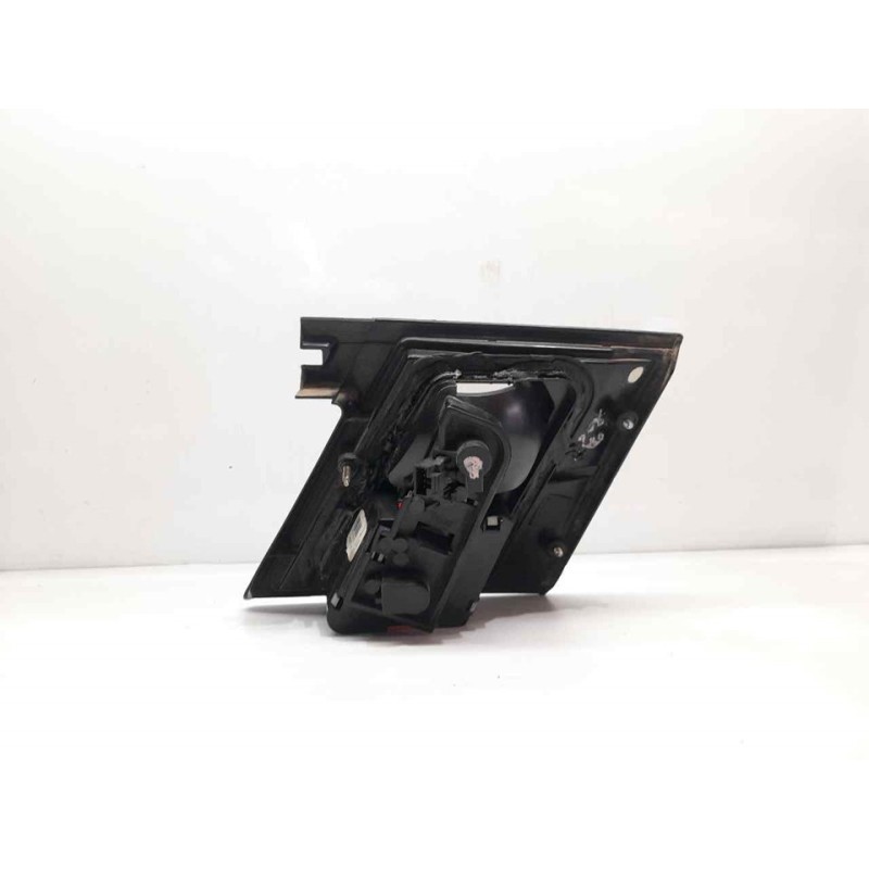 Recambio de piloto trasero izquierdo interior para nissan primera berlina (p11) gx referencia OEM IAM 23070102 2