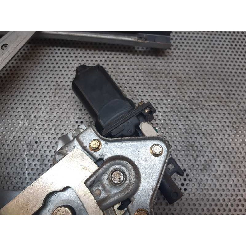 Recambio de elevalunas trasero derecho para kia sorento 2.5 crdi ex referencia OEM IAM - Gris 3