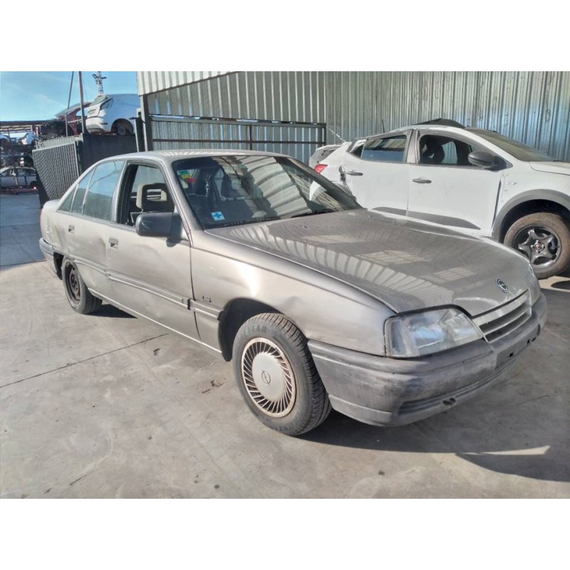 opel omega a del año 1988