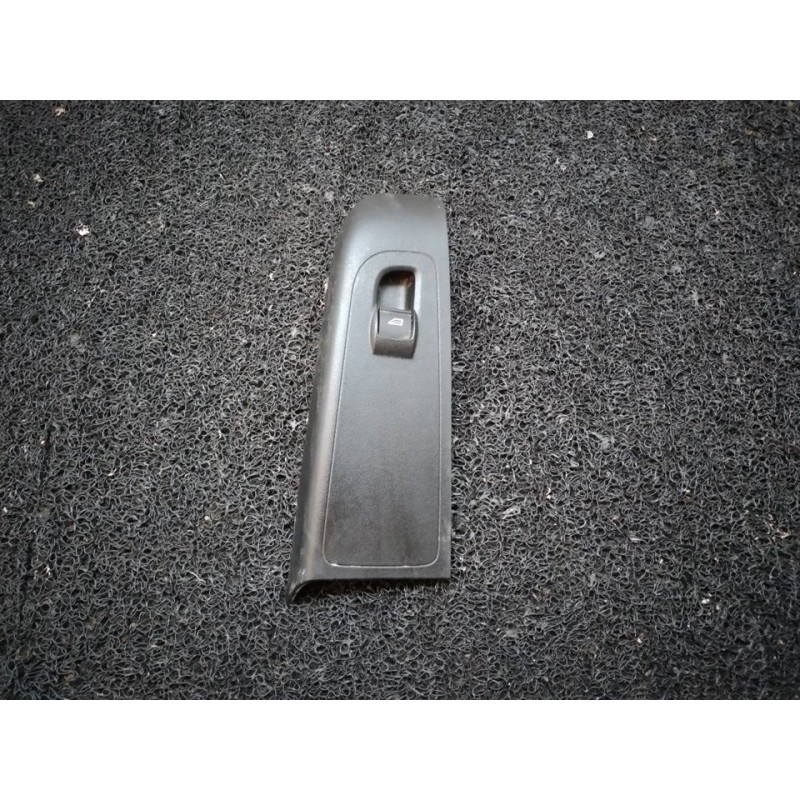 Recambio de mando elevalunas delantero derecho para ford transit courier combi trend referencia OEM IAM 10073908  