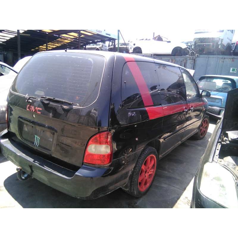 kia carnival del año 2000