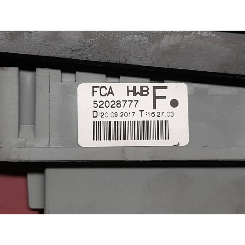 Recambio de caja reles / fusibles para fiat tipo ii (357) berlina easy business referencia OEM IAM 52028777 - Blanco 4