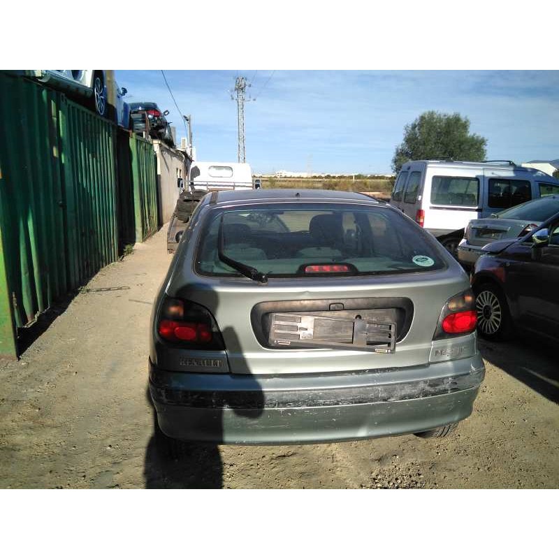 renault megane i berlina hatchback (ba0) del año 1999