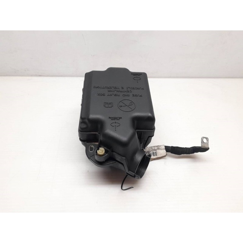 Recambio de caja reles / fusibles para fiat tipo ii (357) berlina easy business referencia OEM IAM 52028777 - Blanco 5