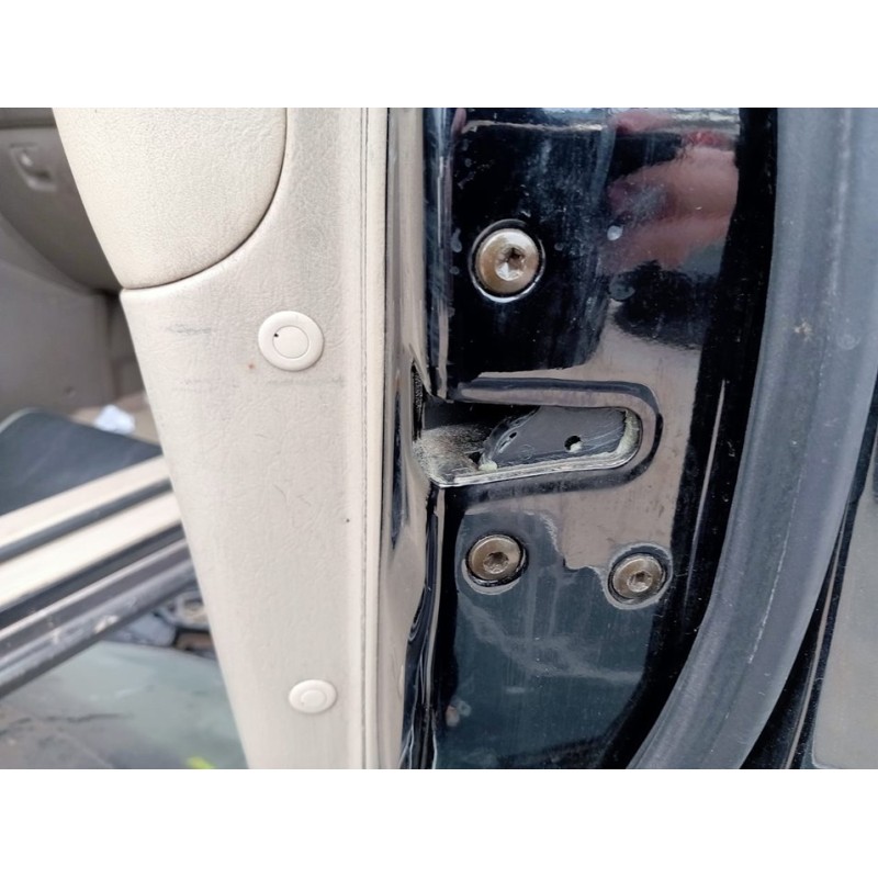 Recambio de cerradura puerta trasera derecha para hyundai tucson (jm) 2.0 comfort referencia OEM IAM   