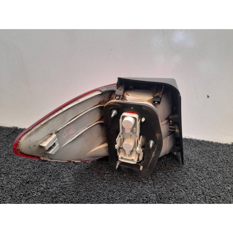 Recambio de piloto trasero derecho para mercedes-benz clase b (w245) 200 cdi (245.208) referencia OEM IAM A1698202264 2