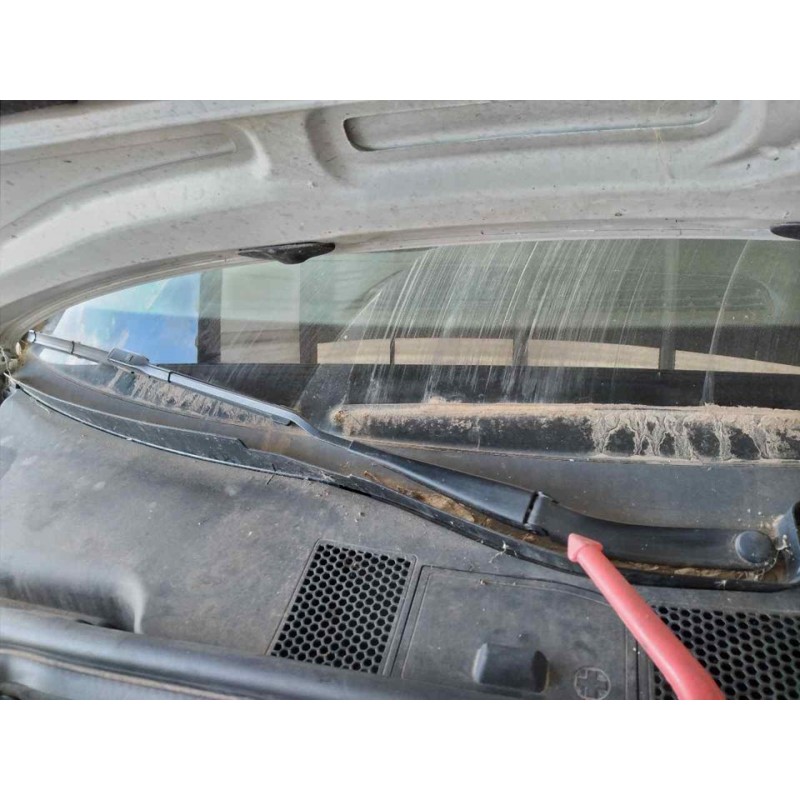 Recambio de brazo limpia delantero derecho para audi a4 ber. (b8) e referencia OEM IAM   
