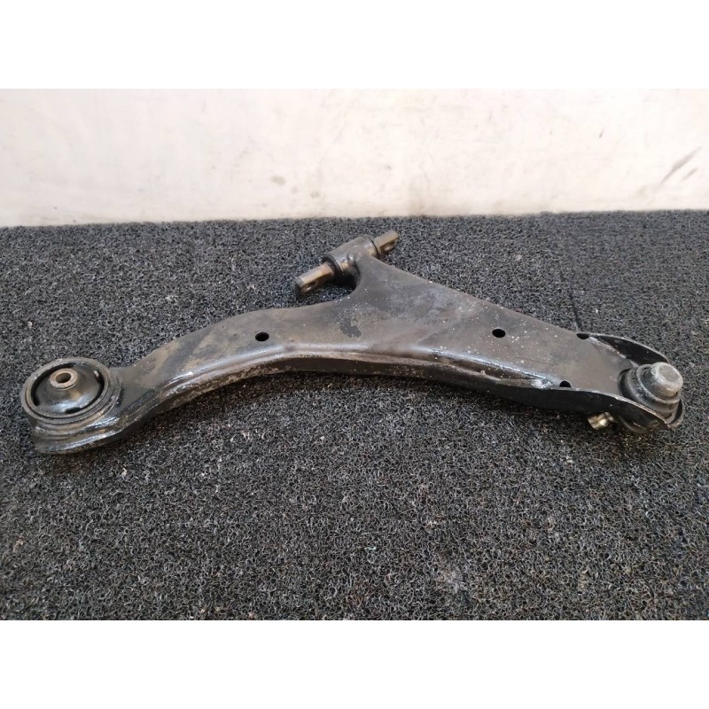Recambio de brazo suspension inferior delantero izquierdo para hyundai santa fe (sm) 2.7 gls full 4x4 referencia OEM IAM 2