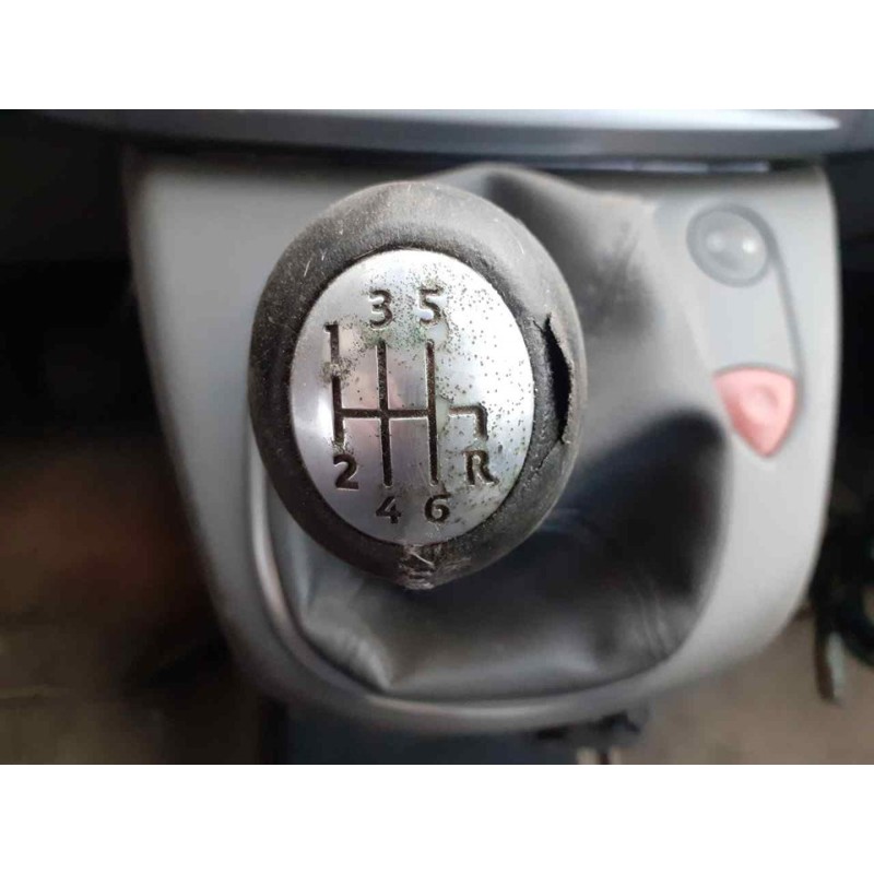 renault scenic ii del año 2007