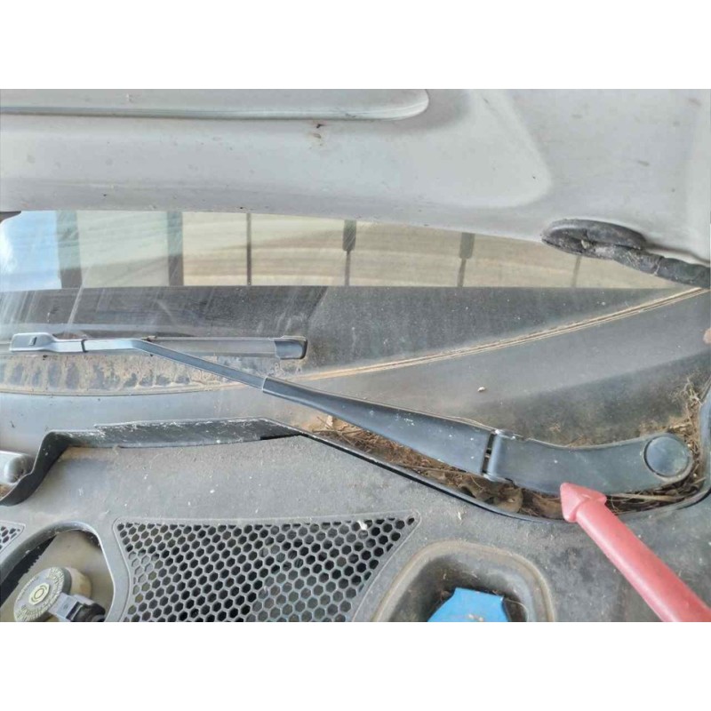 Recambio de brazo limpia delantero izquierdo para audi a4 ber. (b8) e referencia OEM IAM   