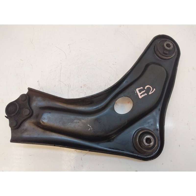 Recambio de brazo suspension inferior delantero izquierdo para peugeot 207 x-line referencia OEM IAM - Gris 2