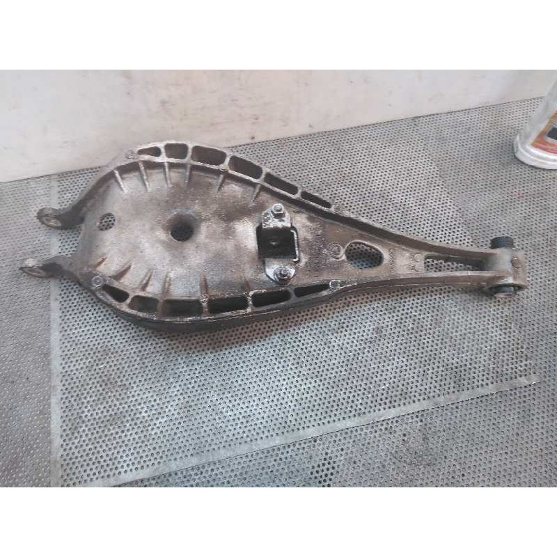 Recambio de brazo suspension inferior trasero izquierdo para bmw serie 3 berlina (e46) 320d referencia OEM IAM - Negro 2