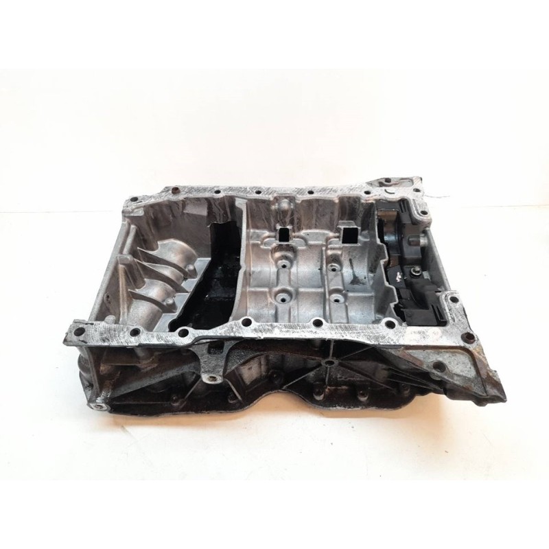 Recambio de carter para renault trafic caja cerrada (ab 4.01) l1h1 caja cerrada, corto referencia OEM IAM 8200600642  
