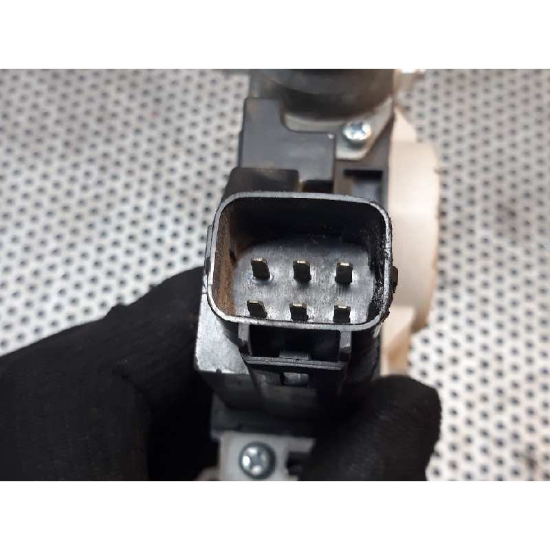 Recambio de elevalunas delantero izquierdo para kia rio 1.2 cat referencia OEM IAM - Negro 3