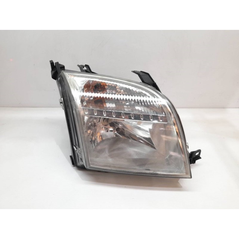 Recambio de faro derecho para ford fusion (cbk) trend referencia OEM IAM   