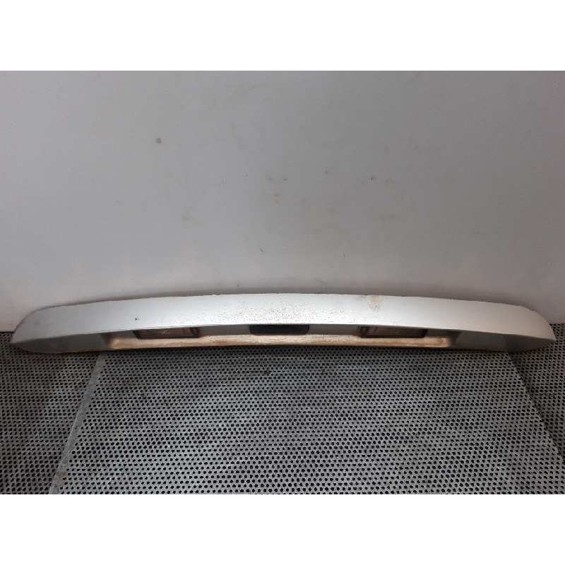 Recambio de molduras traseras para renault clio grandtour business referencia OEM IAM   
